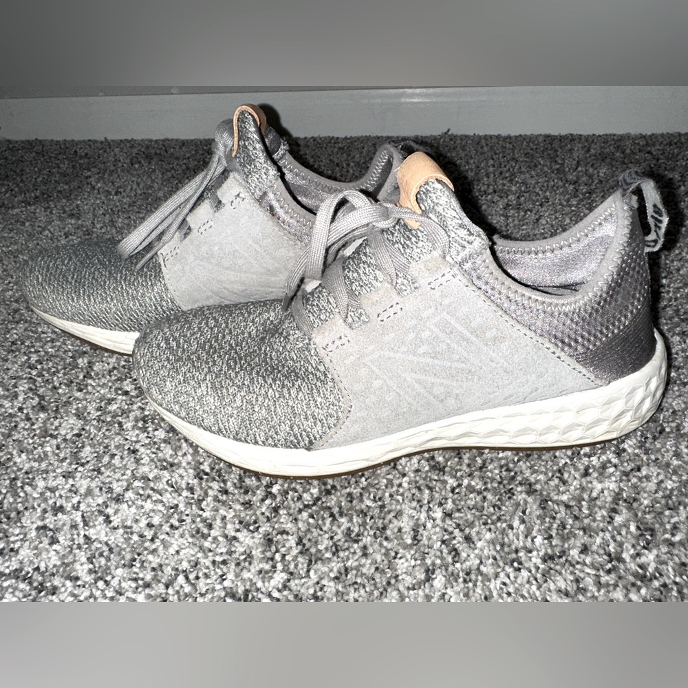New balance women’s sneakers